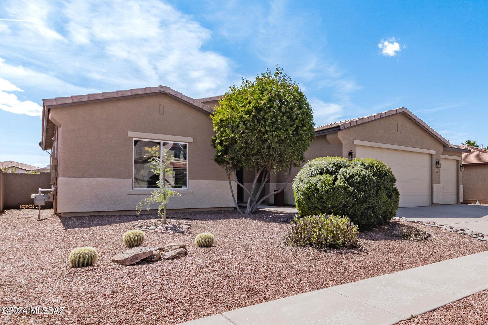 3598 East Secretariat Road Tucson, AZ 85739 - Photo 2 of 50 Gallery Image 2