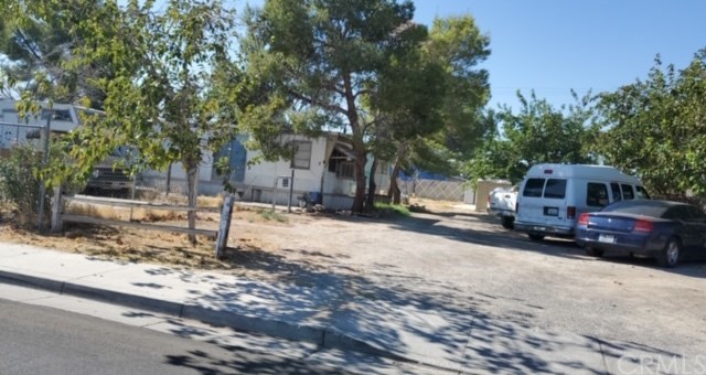 205 West Robertson Road Ridgecrest, CA 93555 - Photo 1 of 1