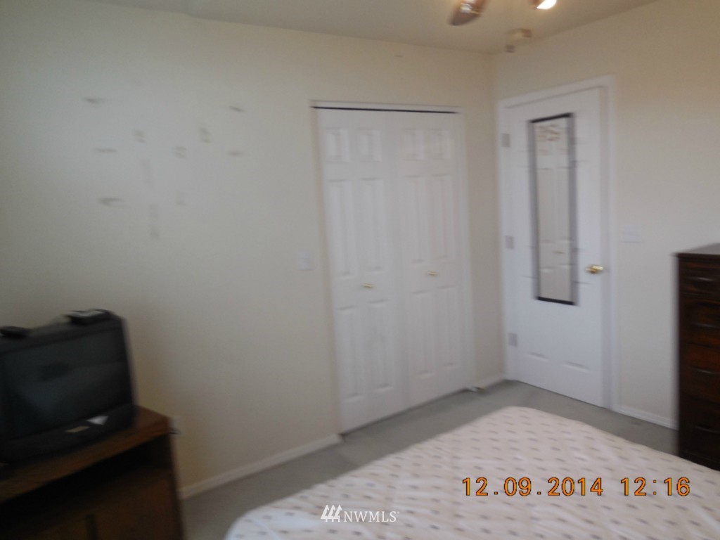6014 60th Loop Southeast Lacey, WA 98513 - Photo 15 of 25 Gallery Image 15