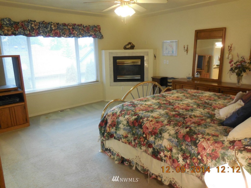 6014 60th Loop Southeast Lacey, WA 98513 - Photo 17 of 25 Gallery Image 17