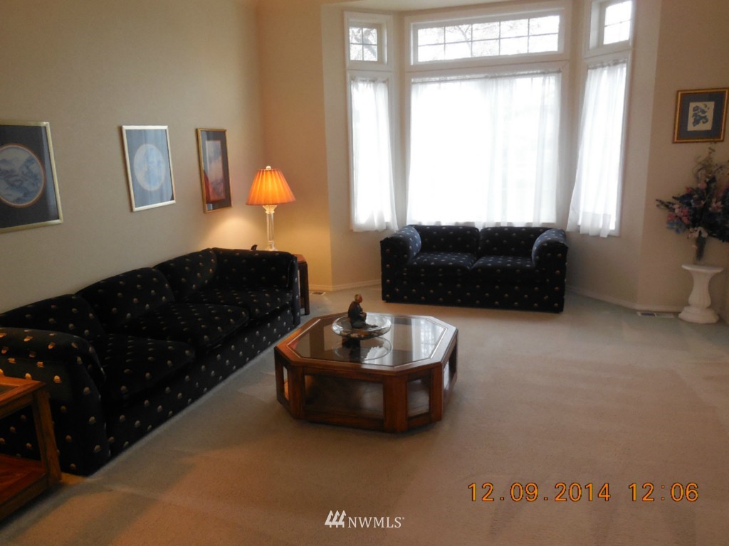 6014 60th Loop Southeast Lacey, WA 98513 - Photo 3 of 25 Gallery Image 3
