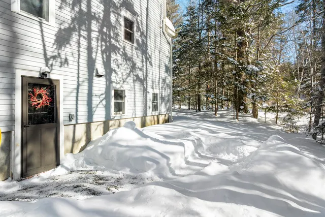 $450,000 | 441 Splitrock Road, Bristol, ME 04539