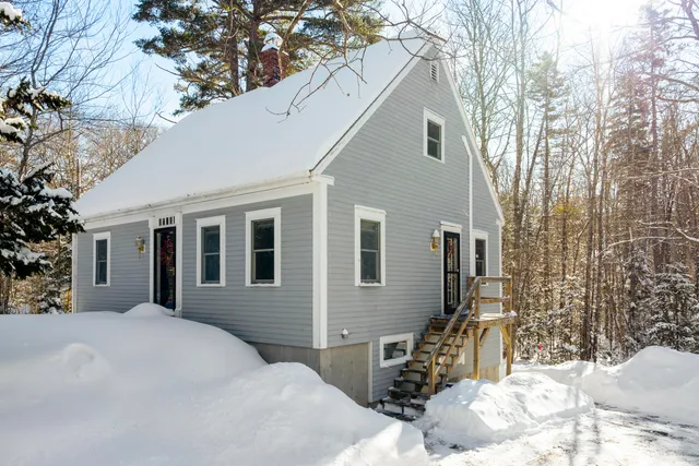$450,000 | 441 Splitrock Road, Bristol, ME 04539