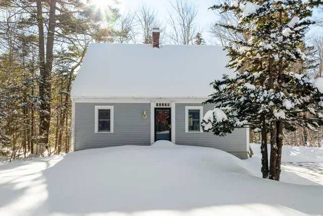 $450,000 | 441 Splitrock Road, Bristol, ME 04539