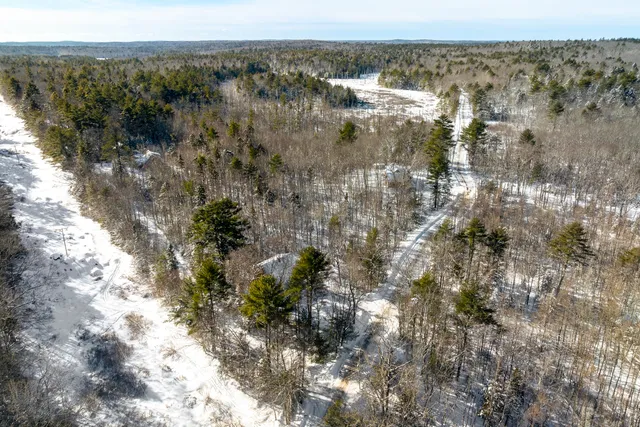 $450,000 | 441 Splitrock Road, Bristol, ME 04539