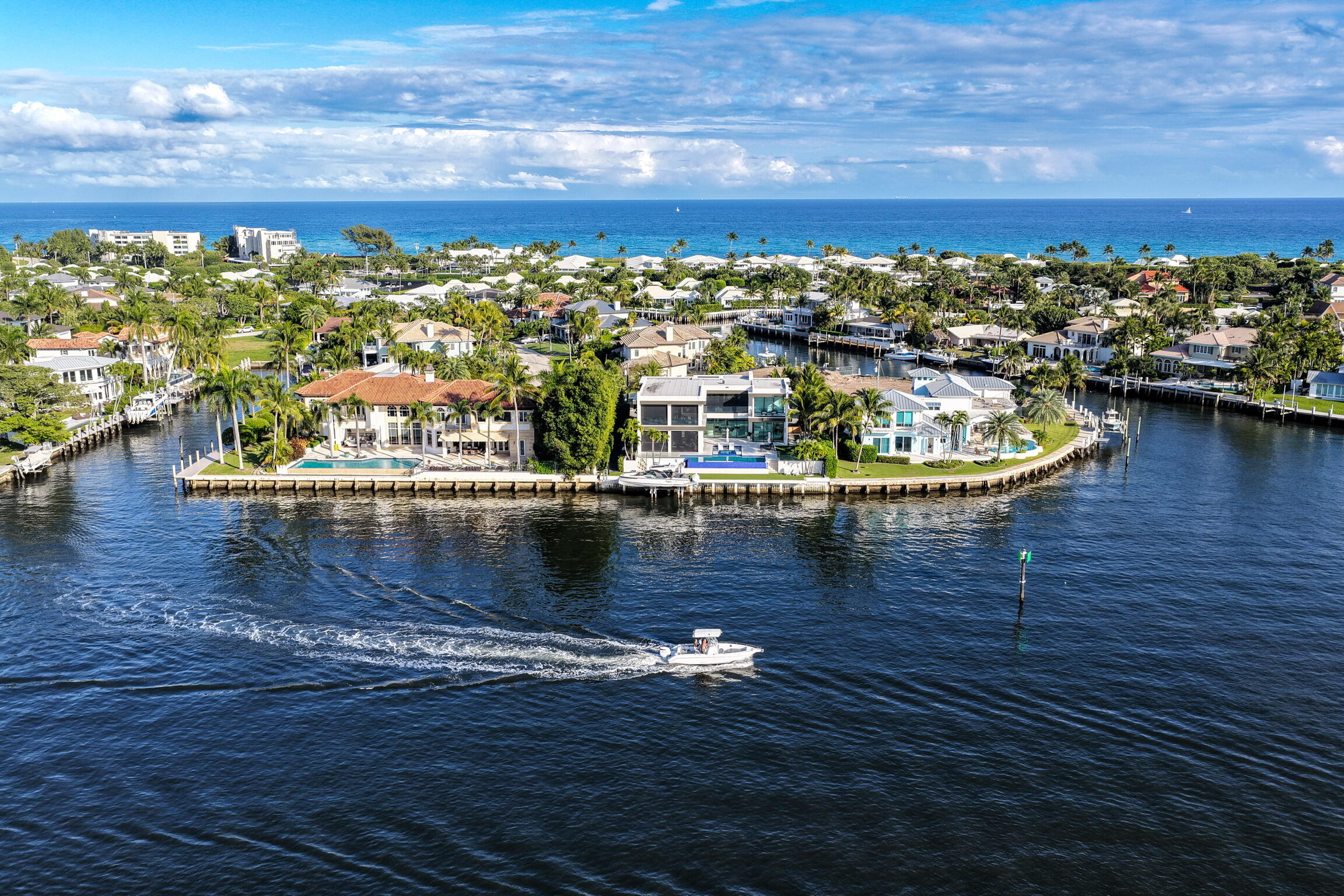 92 Island Drive South Ocean Ridge, FL 33435 - Photo 34 of 35 20260117_204801000_iOS