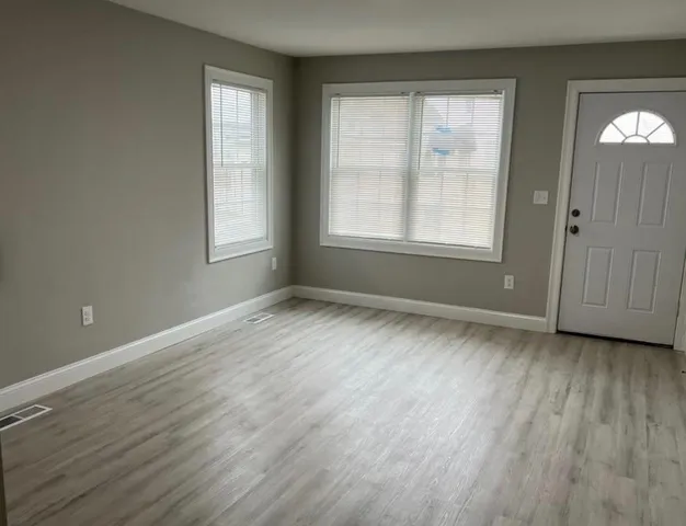 $2,250 | 25 Denison Street, Unit 2, Providence, RI 02904