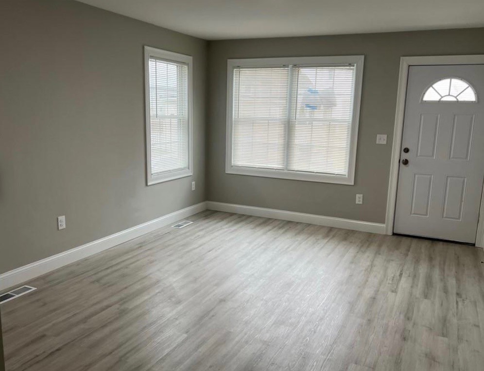 25 Denison Street, Unit 2 Providence, RI 02904 - Photo 2 of 14