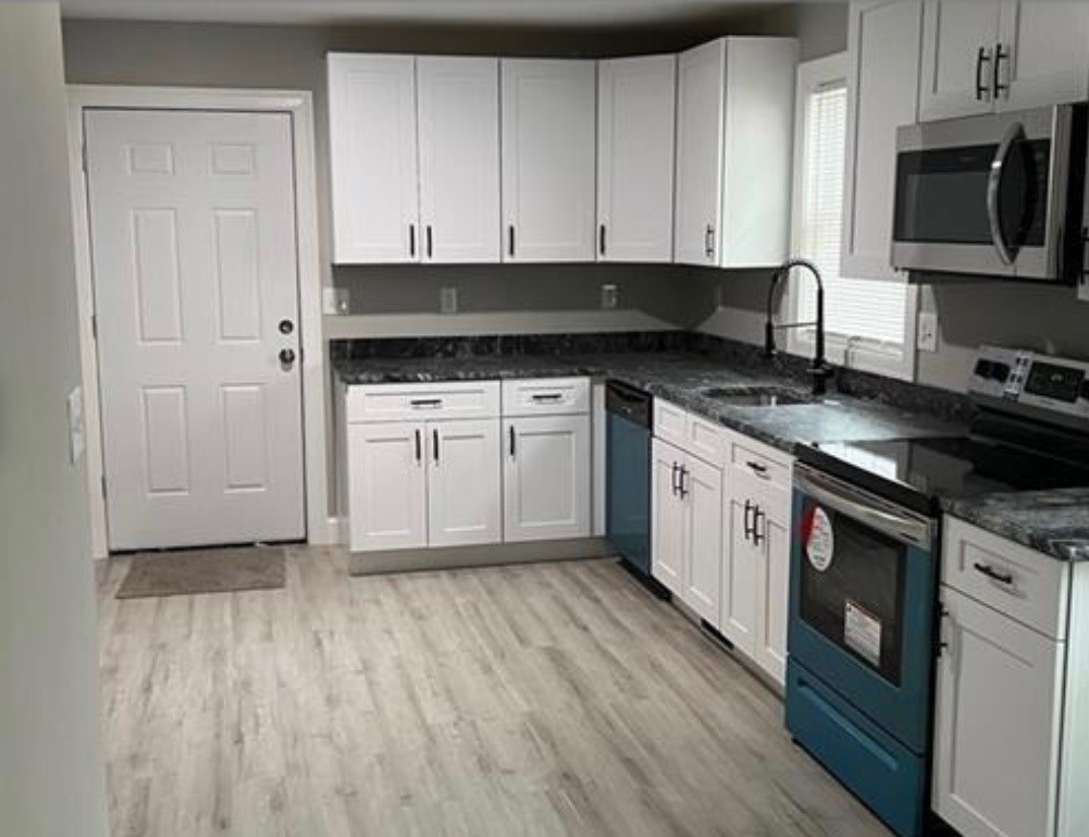 25 Denison Street, Unit 2 Providence, RI 02904 - Photo 3 of 14