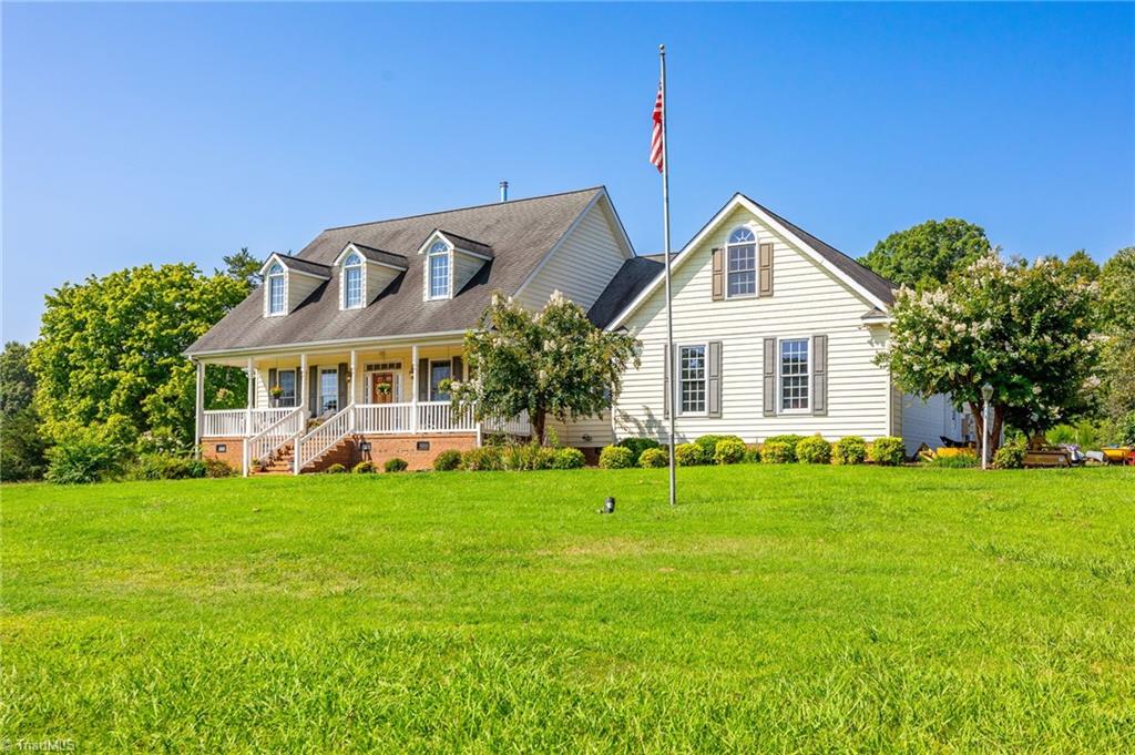 263 Loflin Pond Road Asheboro, NC 27203 - Photo 5 of 49 Gallery Image 5