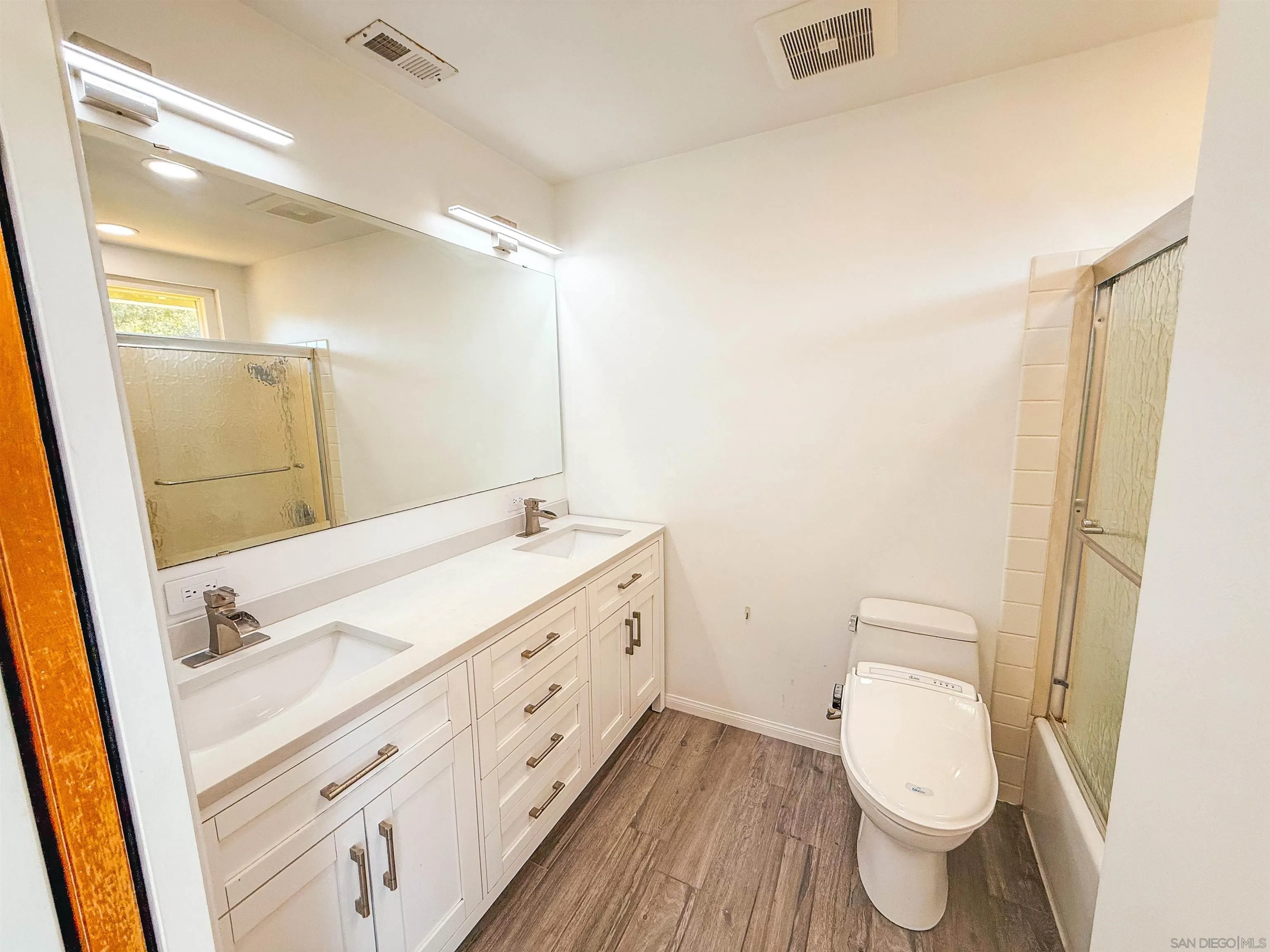 17649 Rancho De Carole Road Ramona, CA 92065 - Photo 14 of 22 Bathroom