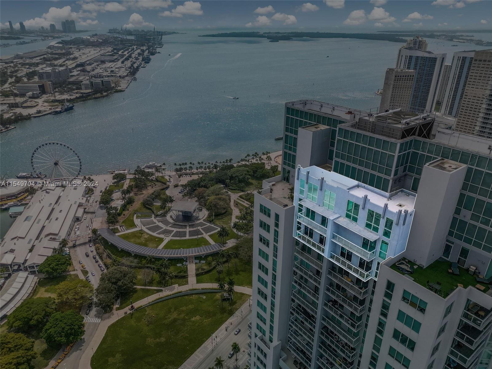 244 Biscayne Boulevard, Unit UPH4904 Miami, FL 33132 - Photo 38 of 49