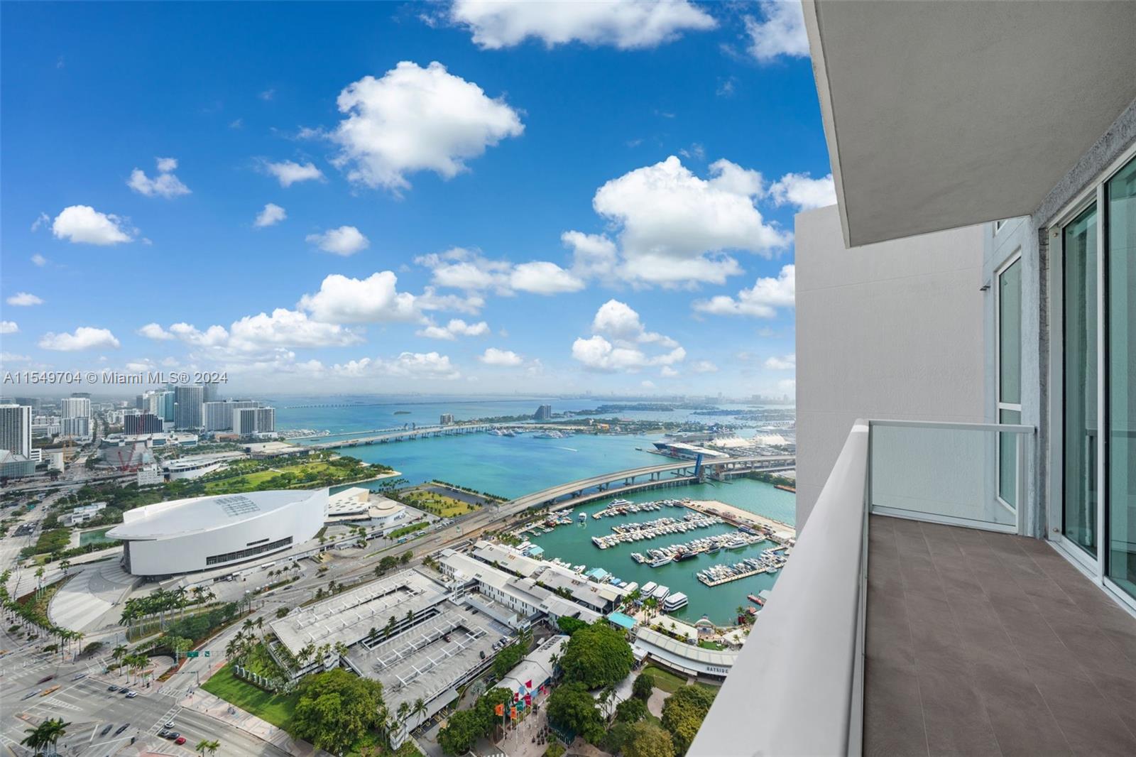 244 Biscayne Boulevard, Unit UPH4904 Miami, FL 33132 - Photo 4 of 49 a view of a city