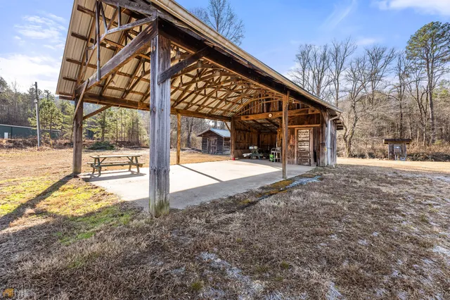 $1,618,900 | 23 Joy Bridge Road, Lakemont, GA 30552