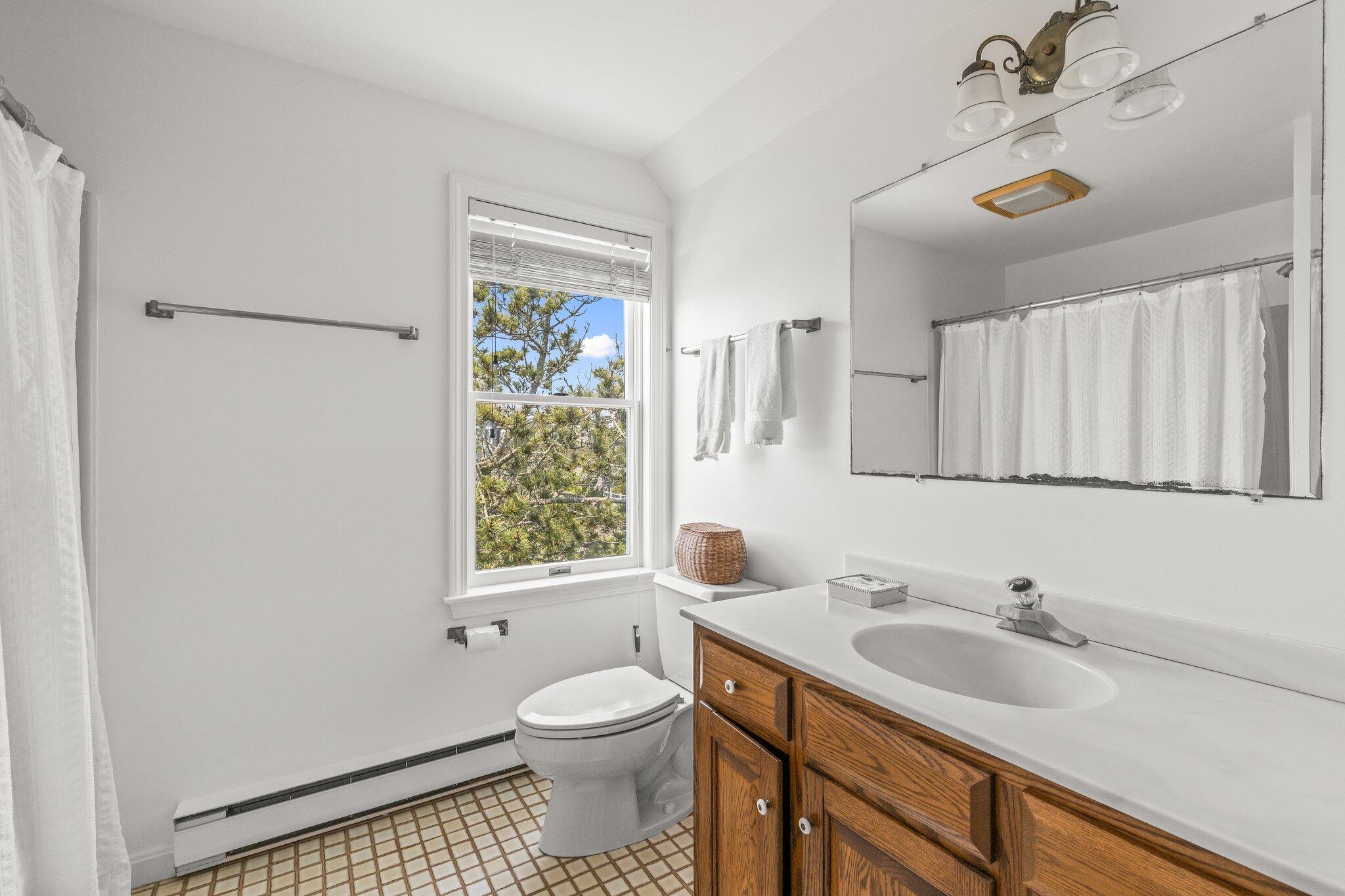 7 Sea Street Harwich Port, MA 02646 - Photo 38 of 60 33-web-or-mls-7-sea-st