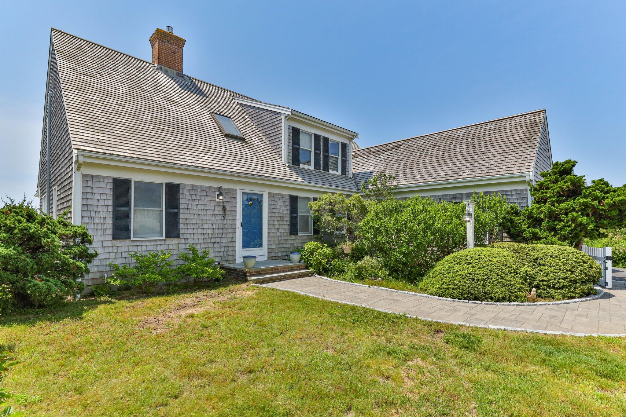 7 Sea Street Harwich Port, MA 02646 - Photo 8 of 60 3-web-or-mls-7-sea-st