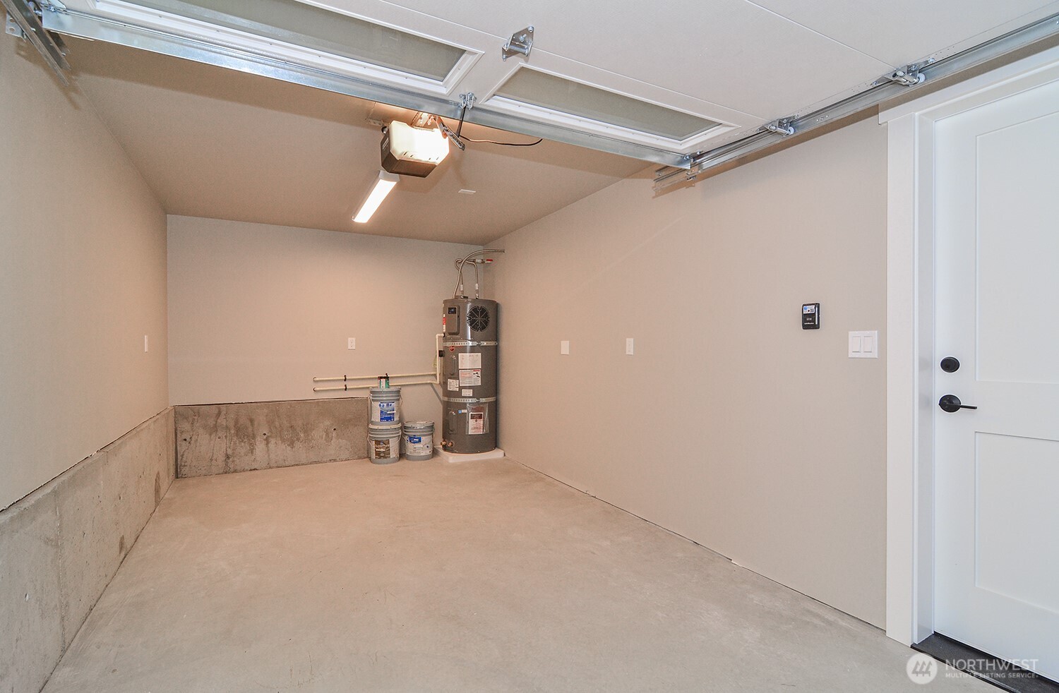 4319 Southwest 102nd Street Seattle, WA 98146 - Photo 12 of 24