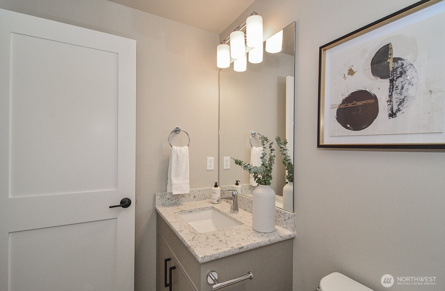 4319 Southwest 102nd Street Seattle, WA 98146 - Photo 22 of 24