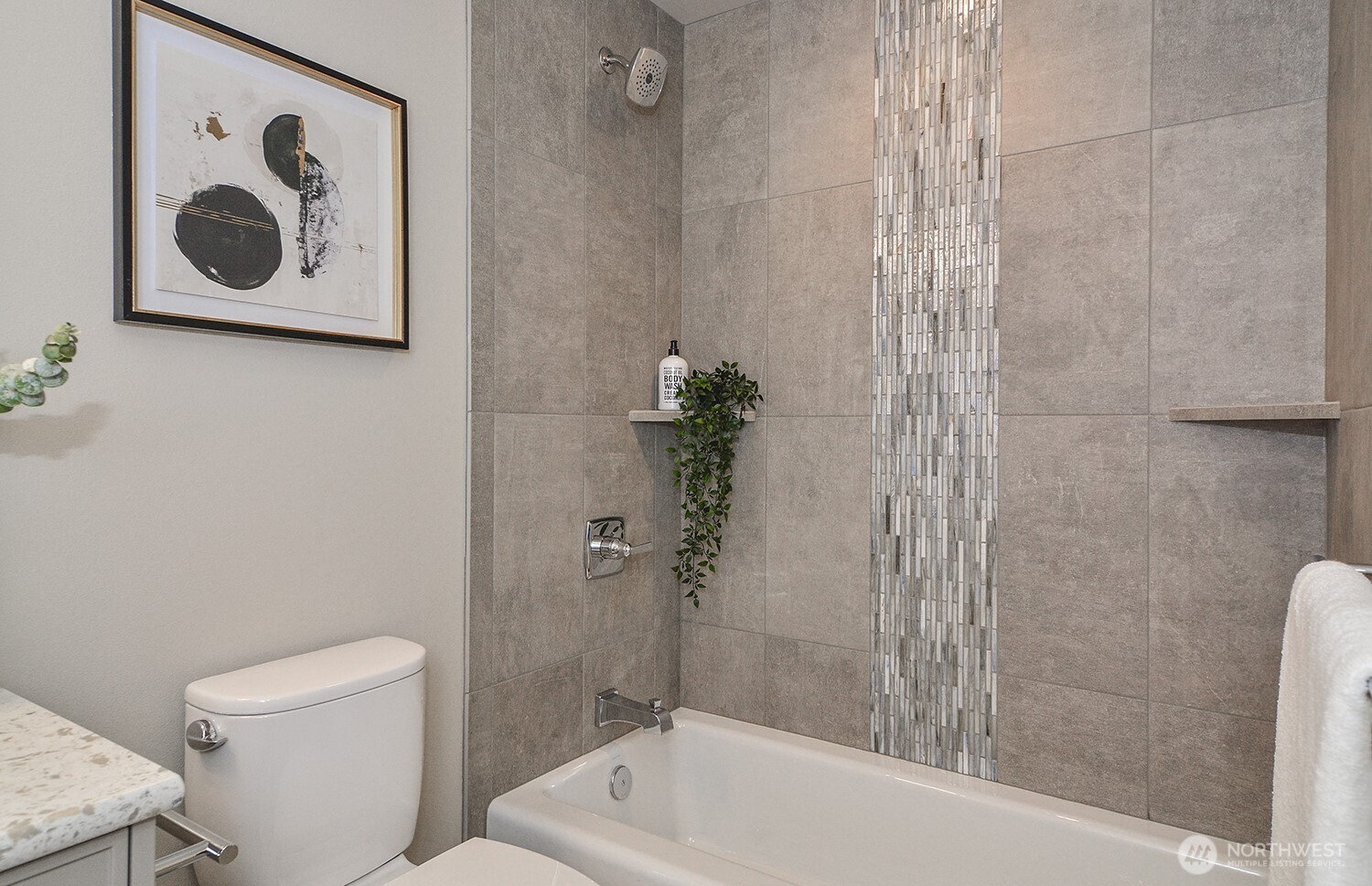 4319 Southwest 102nd Street Seattle, WA 98146 - Photo 23 of 24