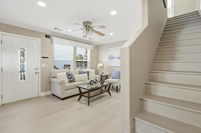 $475,000 | 14685 Oka Road, Unit 11, Los Gatos, CA 95032