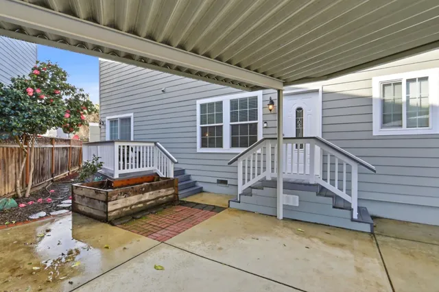 $475,000 | 14685 Oka Road, Unit 11, Los Gatos, CA 95032