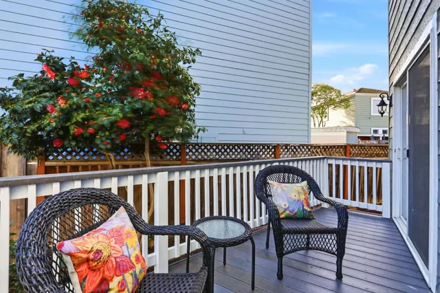 $475,000 | 14685 Oka Road, Unit 11, Los Gatos, CA 95032