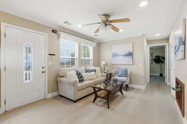 $475,000 | 14685 Oka Road, Unit 11, Los Gatos, CA 95032