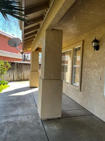 $459,000 | 1860 Vassar Court, Los Banos, CA 93635