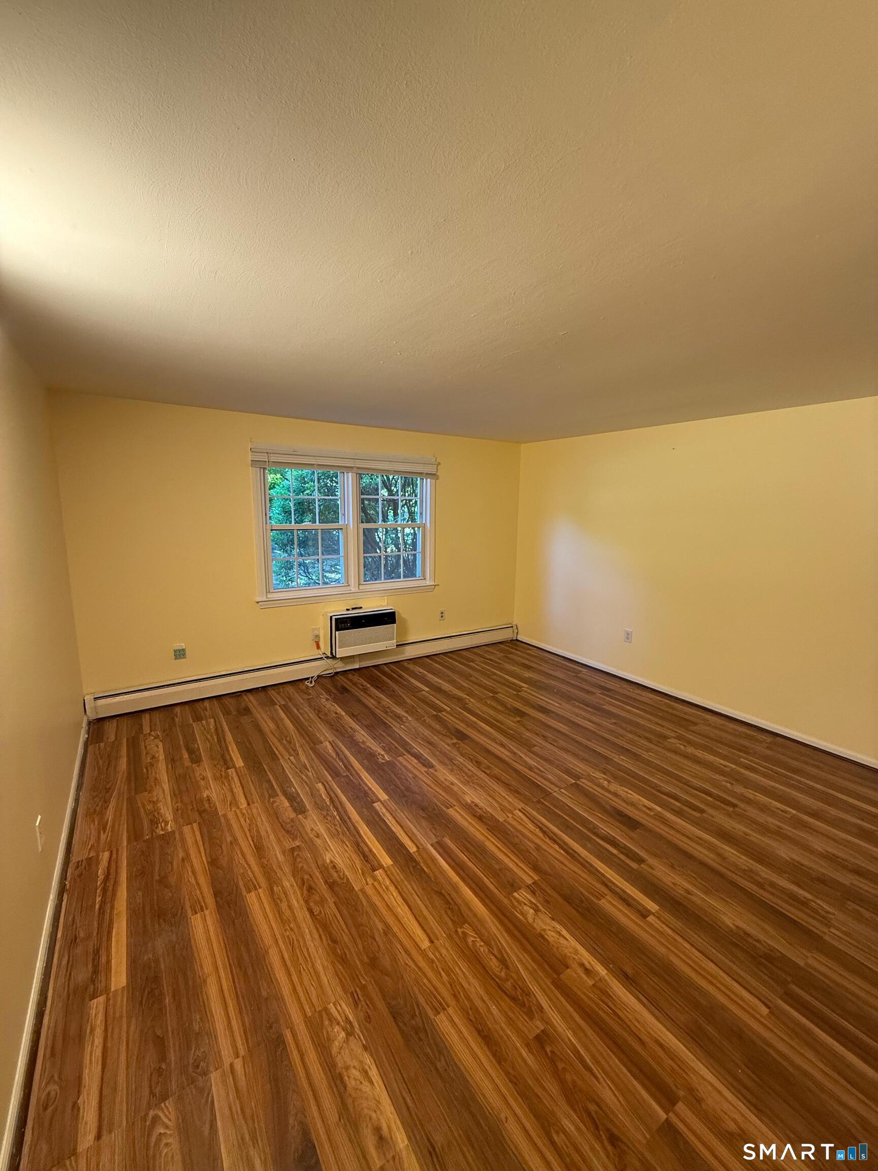 23 Brickyard Road Farmington, CT 06032 - Photo 4 of 15