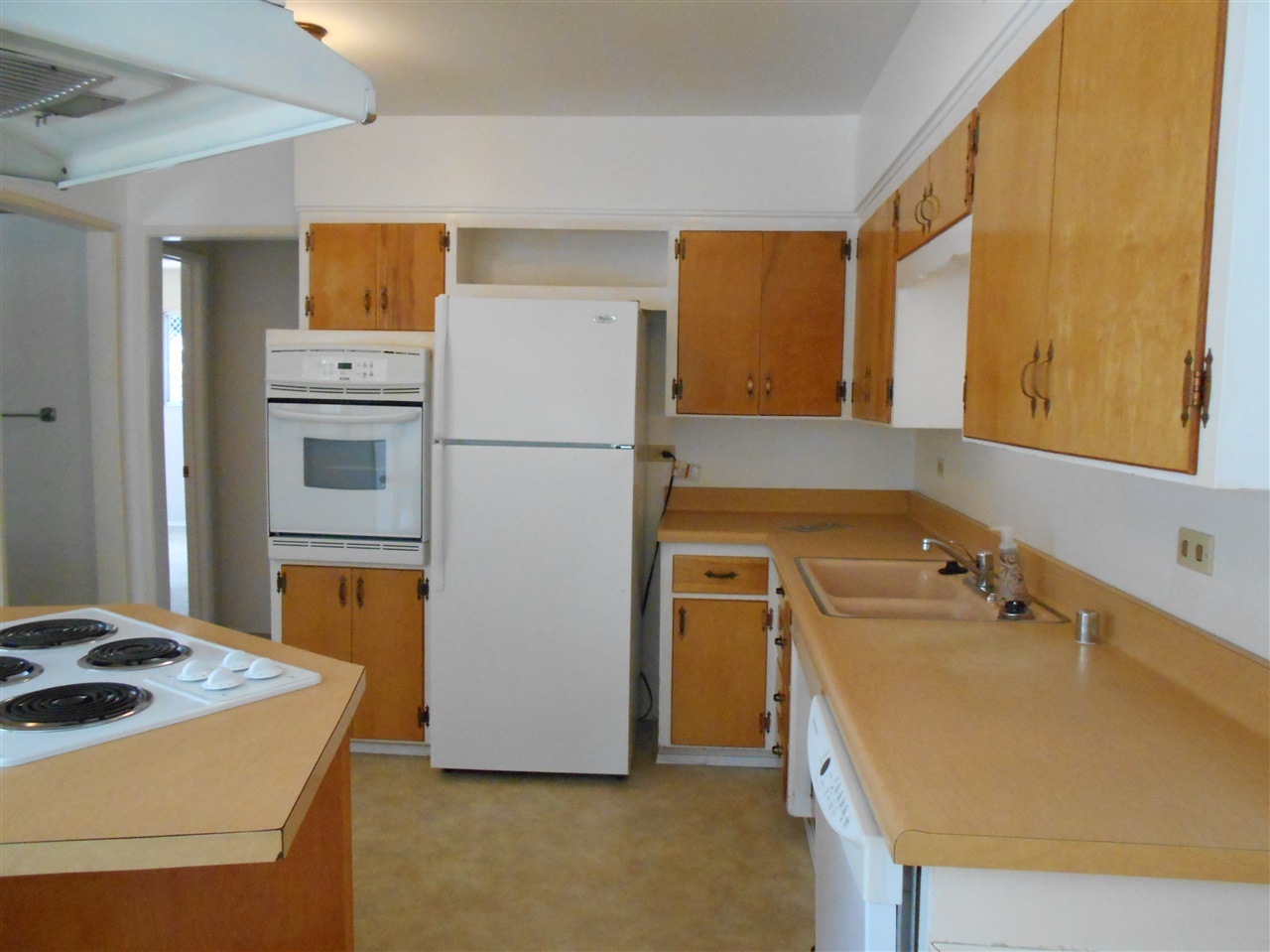 8536 Gardena Road Lakeside, CA 92040 - Photo 4 of 18