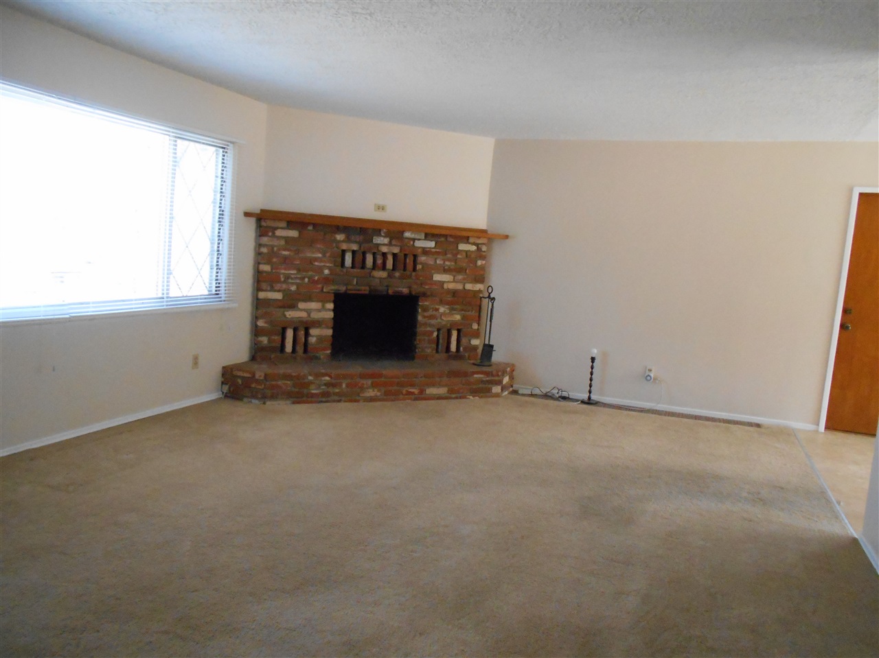 8536 Gardena Road Lakeside, CA 92040 - Photo 8 of 18