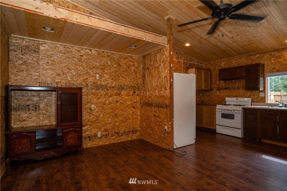 4683 Aldrich Road Bellingham, WA 98226 - Photo 16 of 19 Gallery Image 16