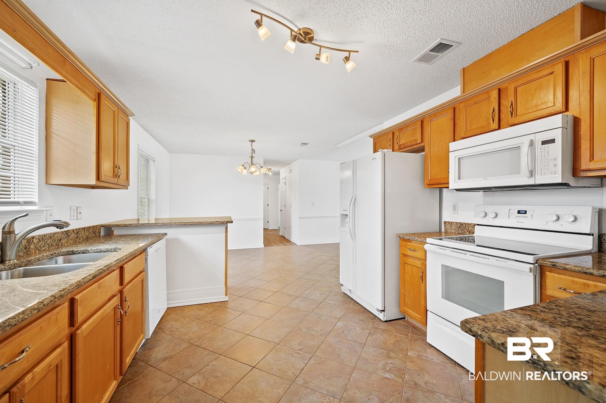 16596 Sugar Loop Foley, AL 36535 - Photo 10 of 23
