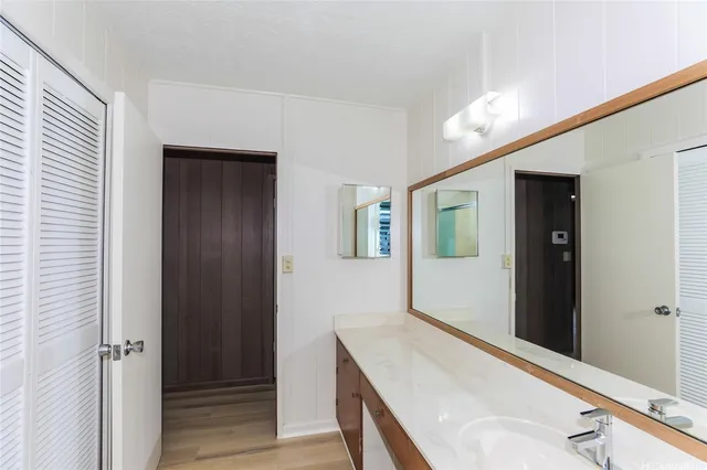 $5,600 | 46-171 Hinalani Street, Kaneohe, HI 96744