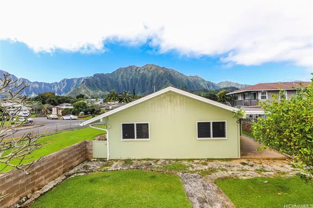 $5,600 | 46-171 Hinalani Street, Kaneohe, HI 96744