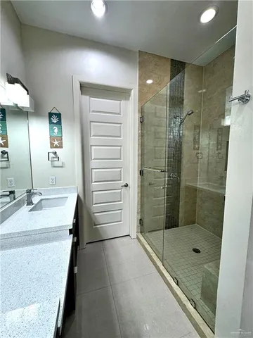$1,700 | 3006 South L Lane, Unit 4, McAllen, TX 78503