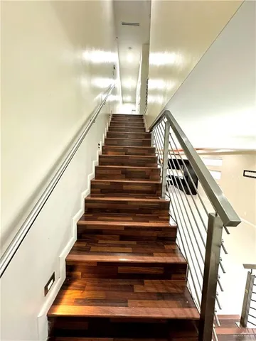 $1,700 | 3006 South L Lane, Unit 4, McAllen, TX 78503