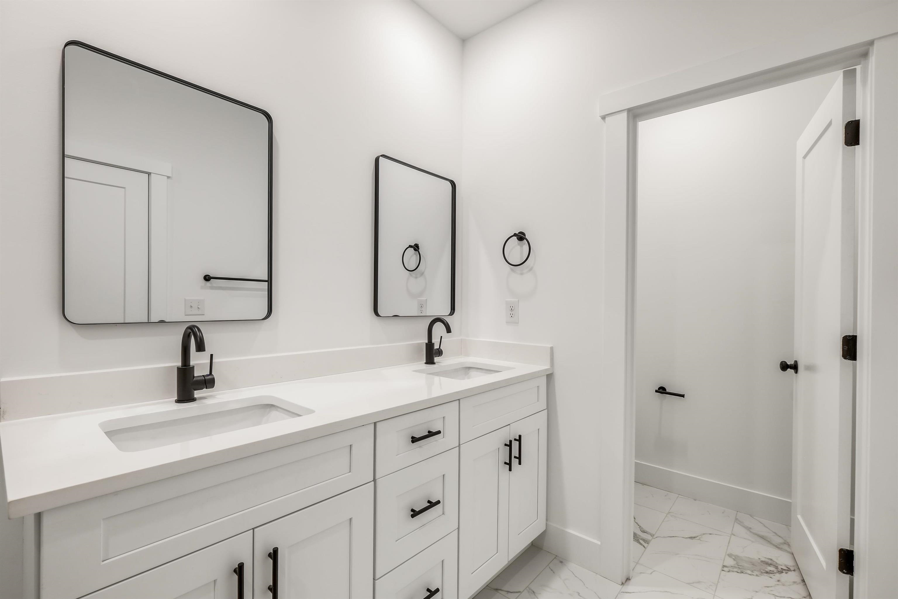 313 Tracy Court Wellford, SC 29385 - Photo 15 of 24