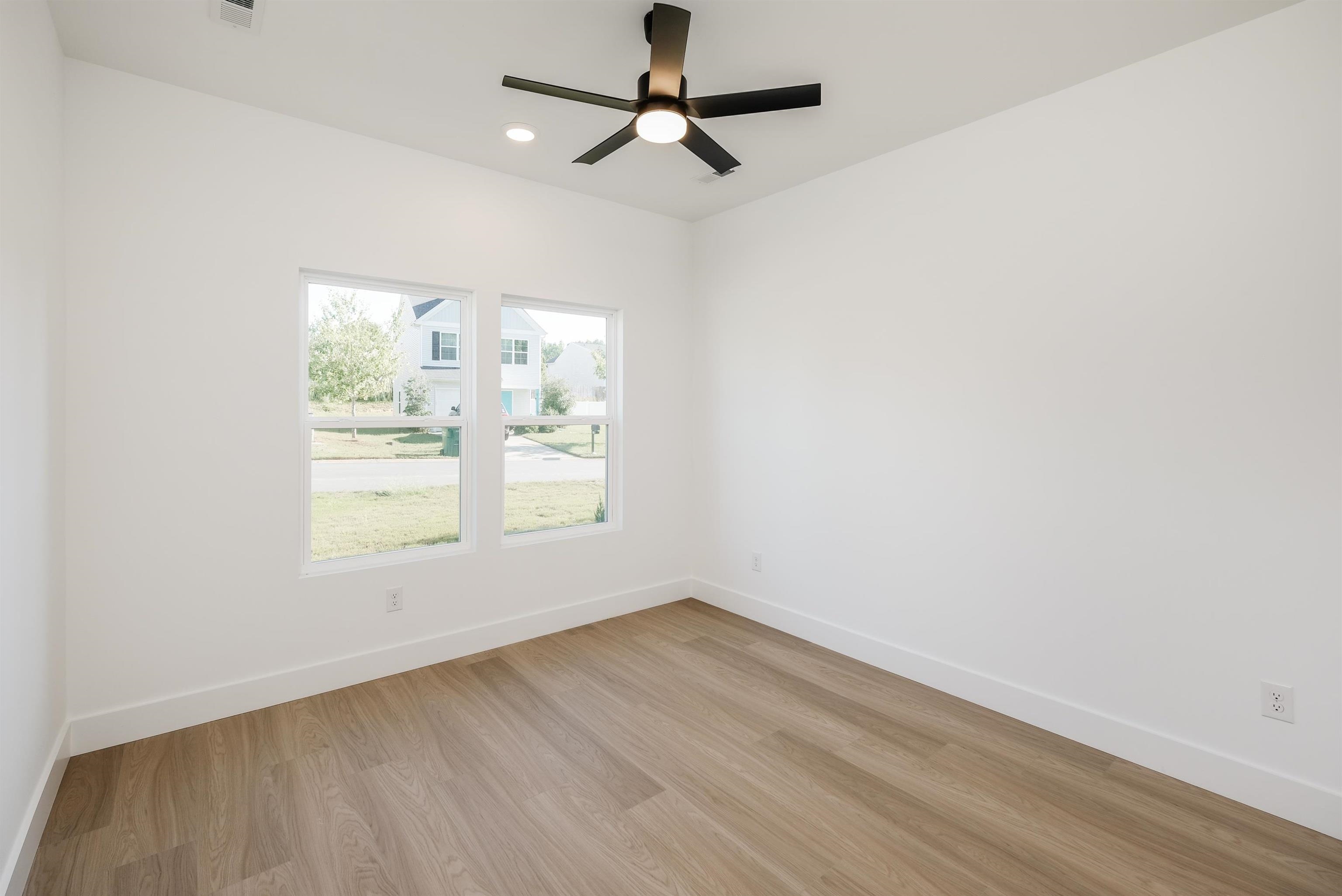 313 Tracy Court Wellford, SC 29385 - Photo 20 of 24