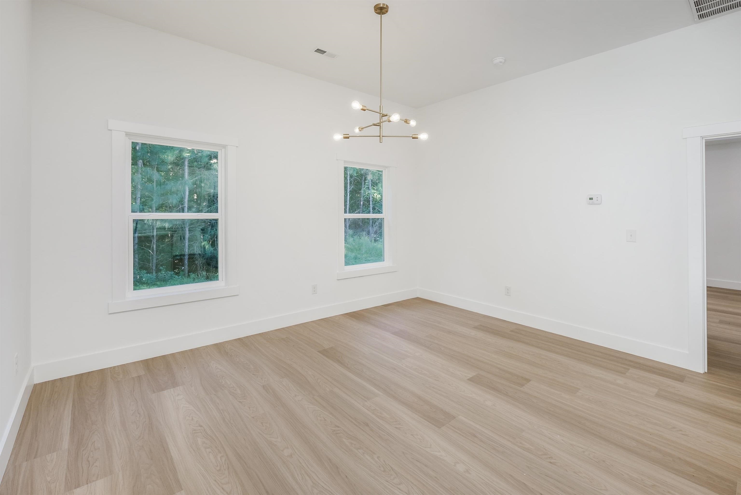 313 Tracy Court Wellford, SC 29385 - Photo 8 of 24