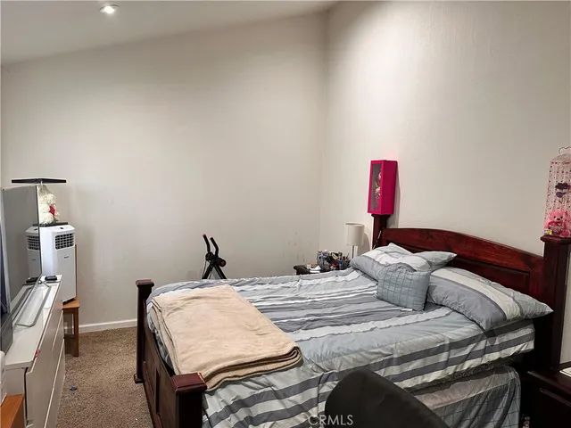 $485,000 | 9831 Sepulveda Boulevard, Unit 26, North Hills, CA 91343