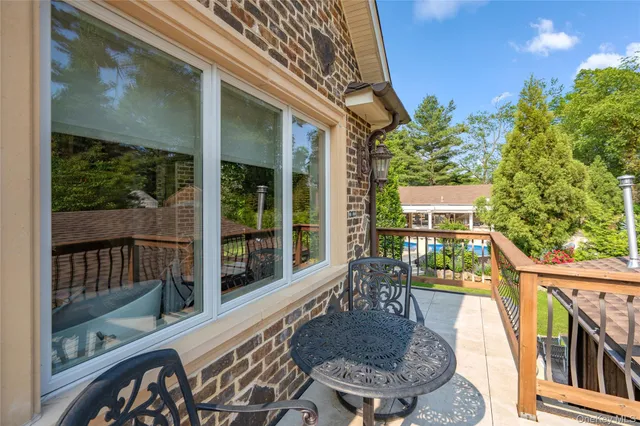 $3,800,000 | 213 Guinea Woods Road, Old Westbury, NY 11568