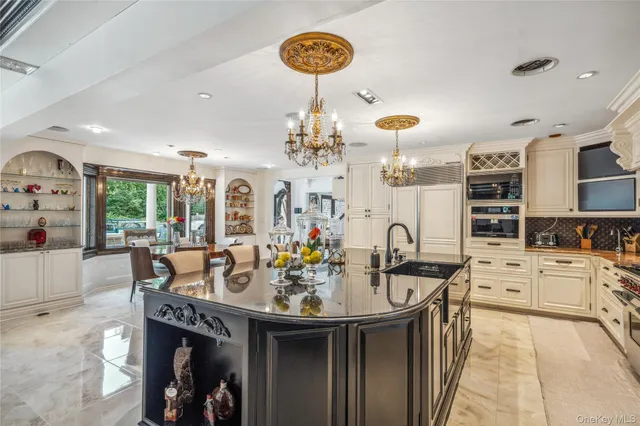 $3,800,000 | 213 Guinea Woods Road, Old Westbury, NY 11568