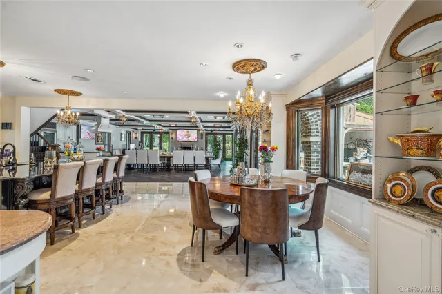 $3,800,000 | 213 Guinea Woods Road, Old Westbury, NY 11568