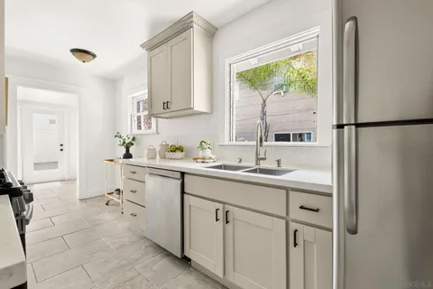 $899,000 | 4383 Swift Avenue, San Diego, CA 92104