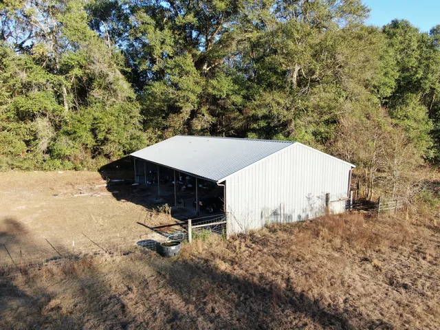 $750,000 | 205 Varnum, Laurel Hill, FL 32567
