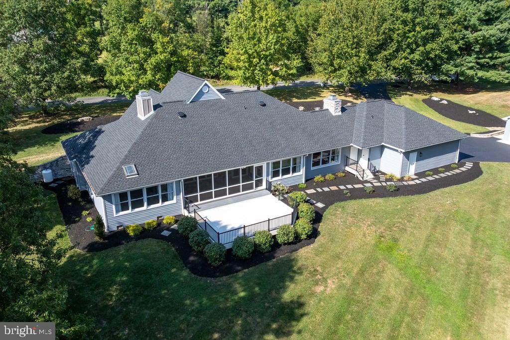 311 Saw Mill Road Dillsburg, PA 17019 - Photo 6 of 62 Gallery Image 6
