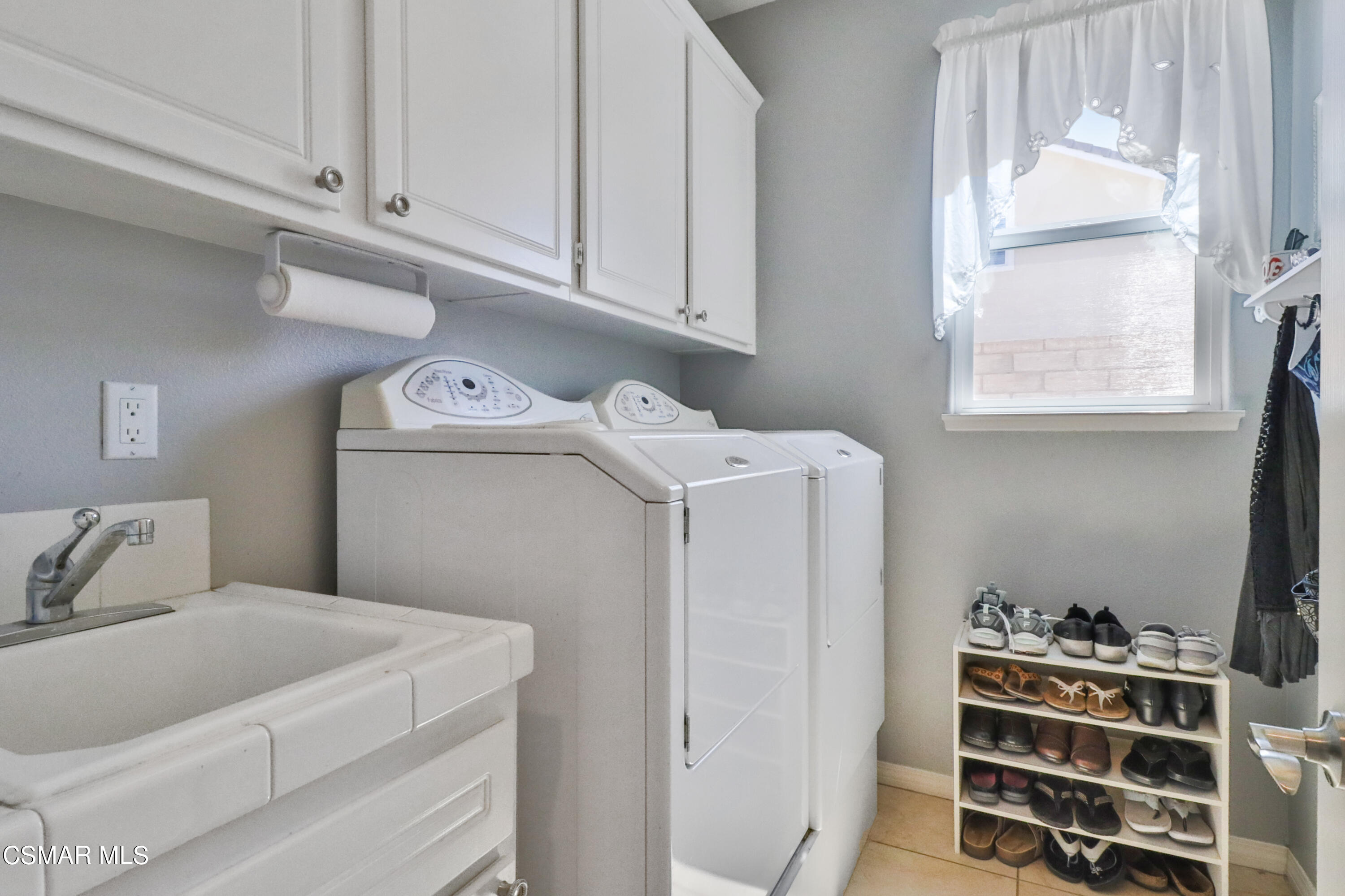 1419 Hidden Ranch Drive Simi Valley, CA 93063 - Photo 24 of 50 a room with storage and utility