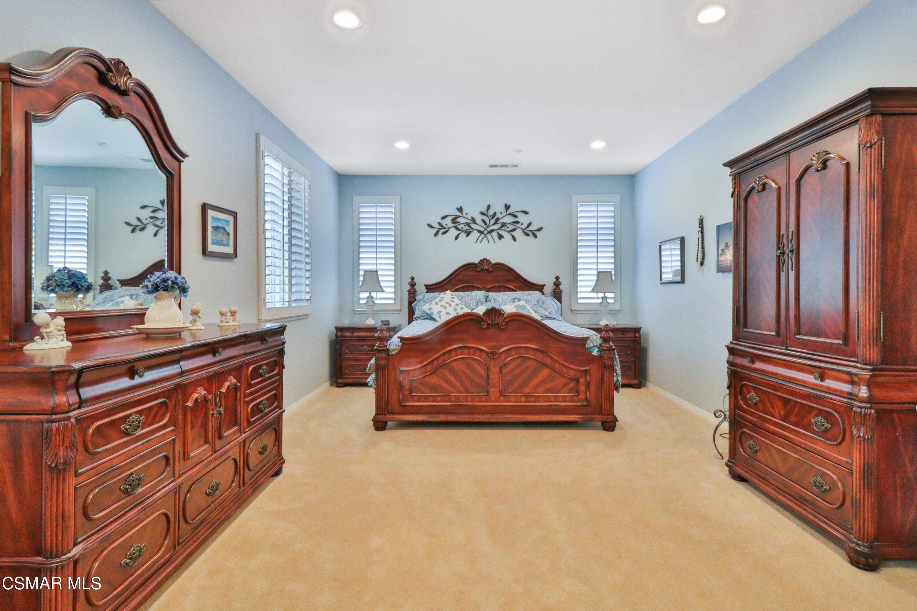 1419 Hidden Ranch Drive Simi Valley, CA 93063 - Photo 28 of 50 a bedroom with a bed and a dresser