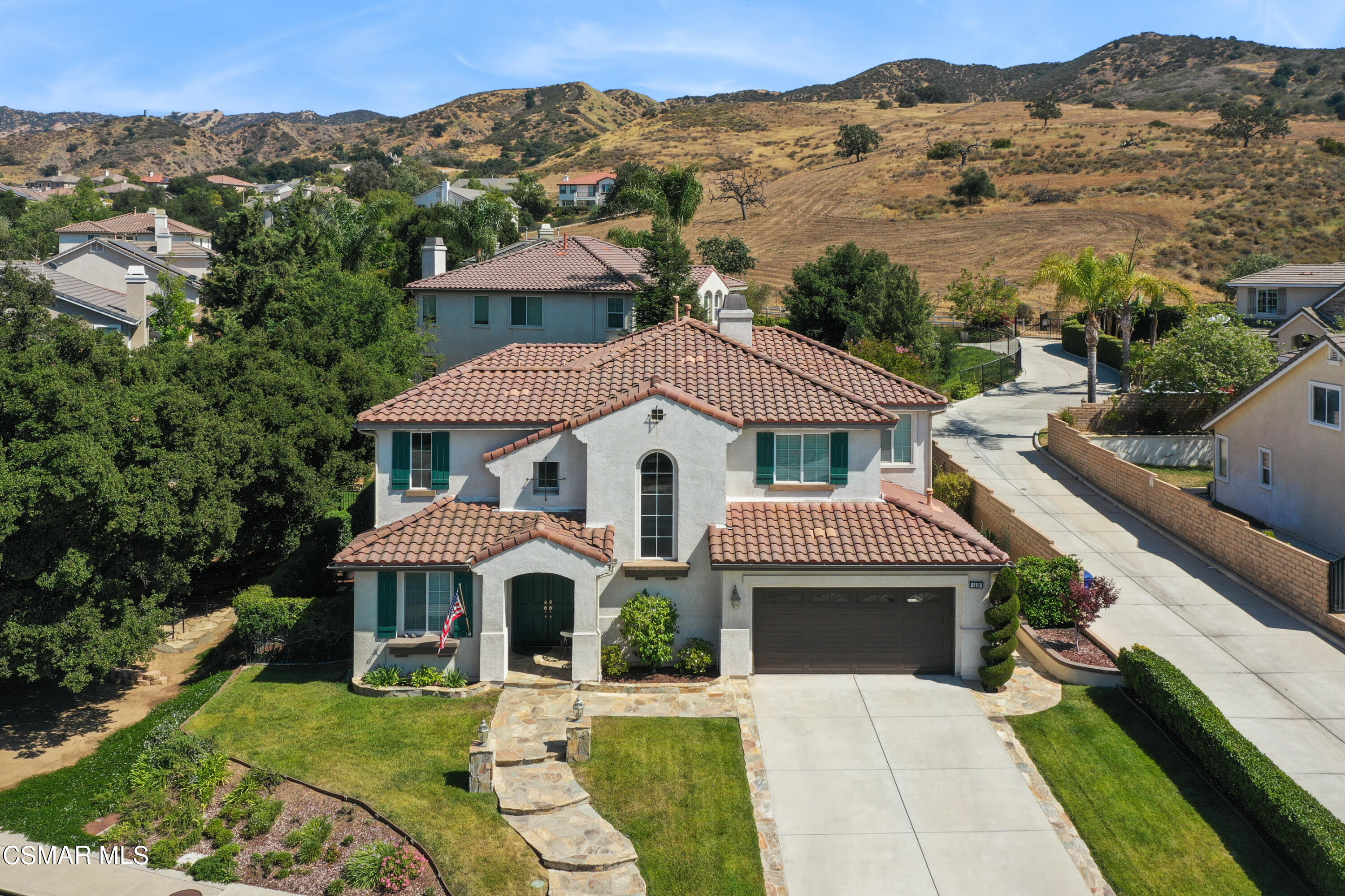 1419 Hidden Ranch Drive Simi Valley, CA 93063 - Photo 49 of 50 an aerial view of a house with a garden